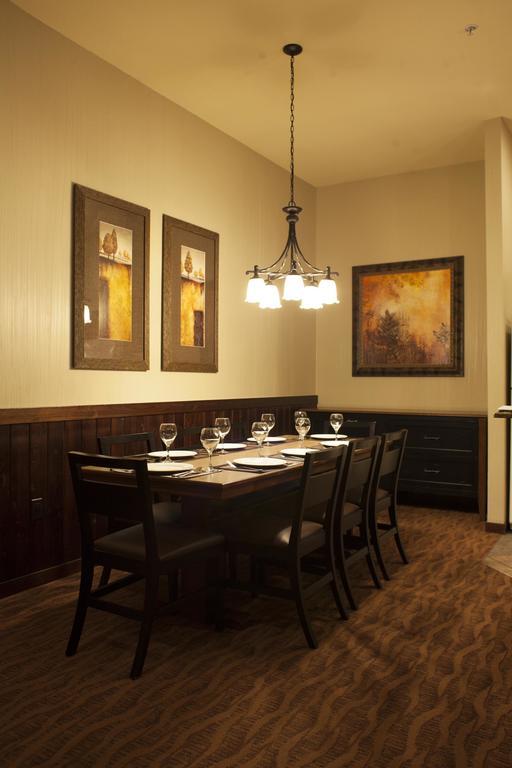 Club Wyndham Glacier Canyon Wisconsin Dells Room photo