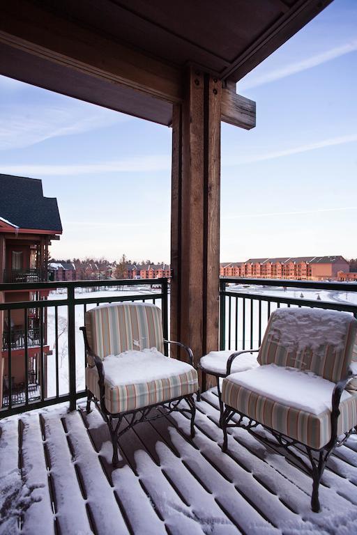 Club Wyndham Glacier Canyon Wisconsin Dells Room photo