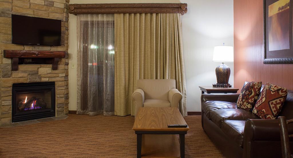 Club Wyndham Glacier Canyon Wisconsin Dells Room photo