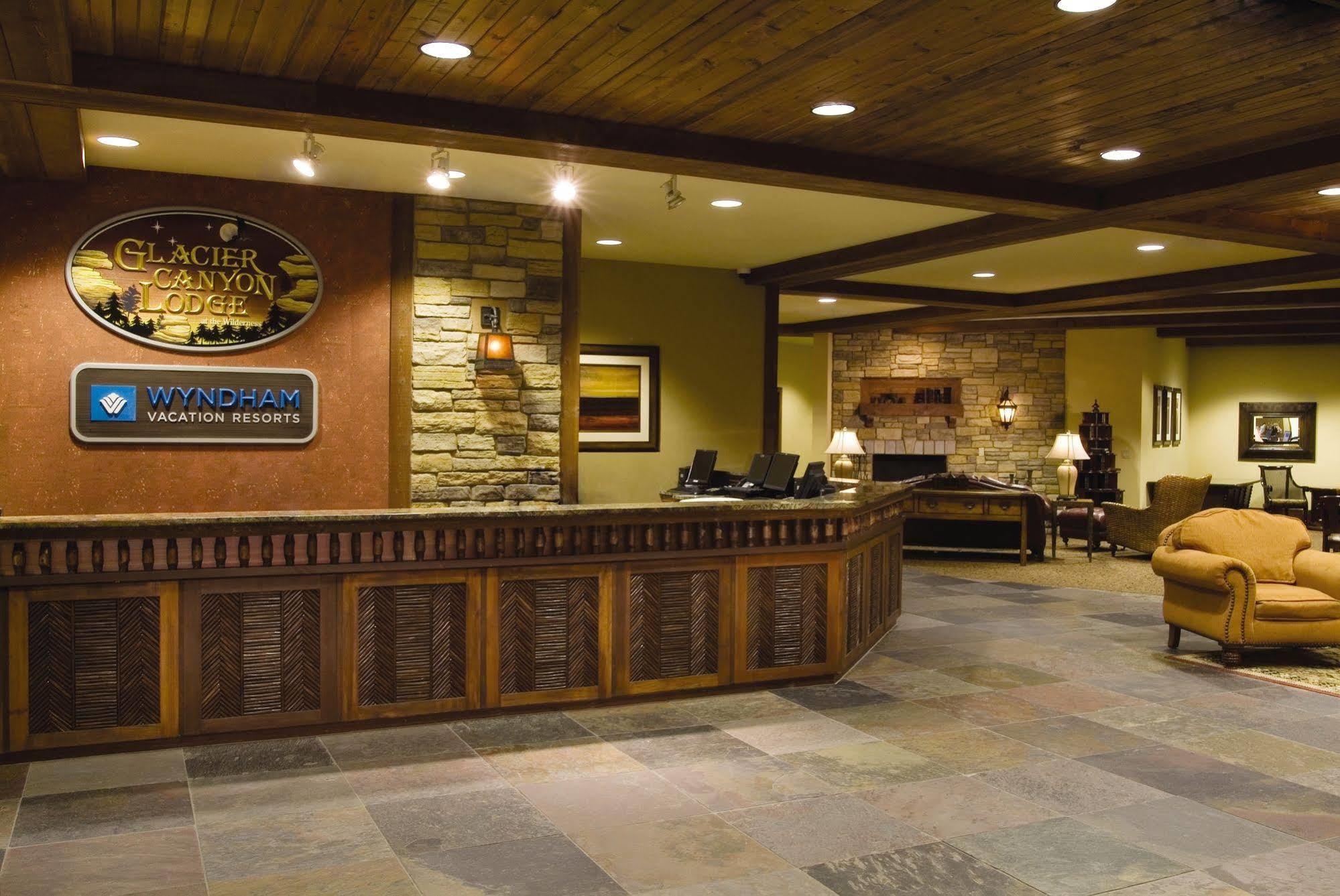 Club Wyndham Glacier Canyon Wisconsin Dells Exterior photo